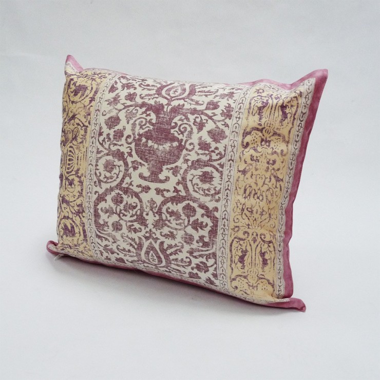 Rialto Cushion - Lilac